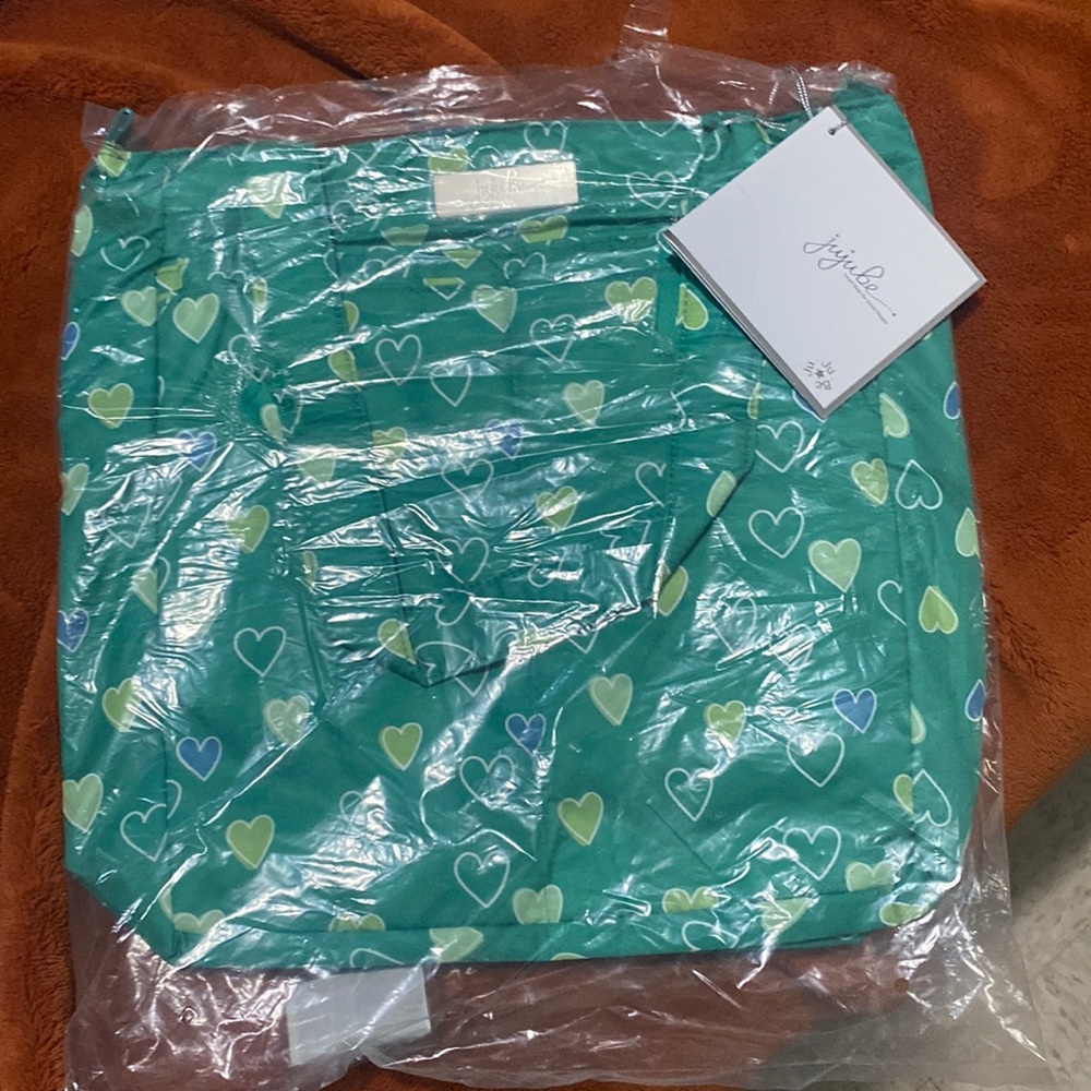 JuJuBe Emerald Hearts Tote